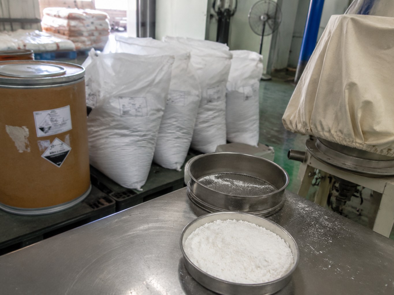 Ammonium Pentaborate