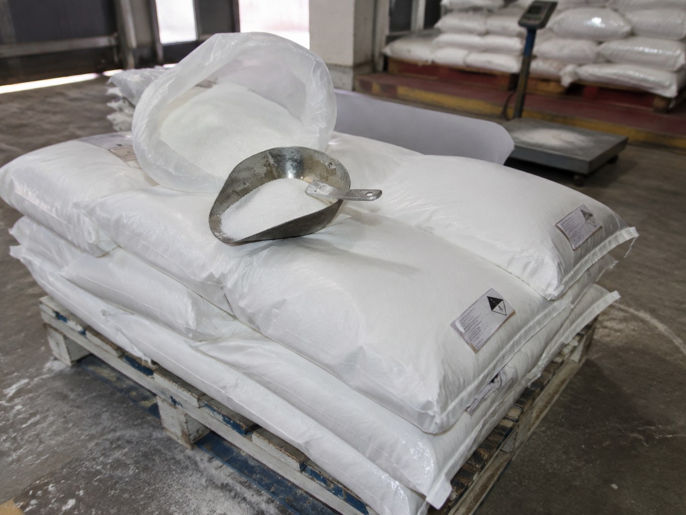 Ammonium Sulfamate
