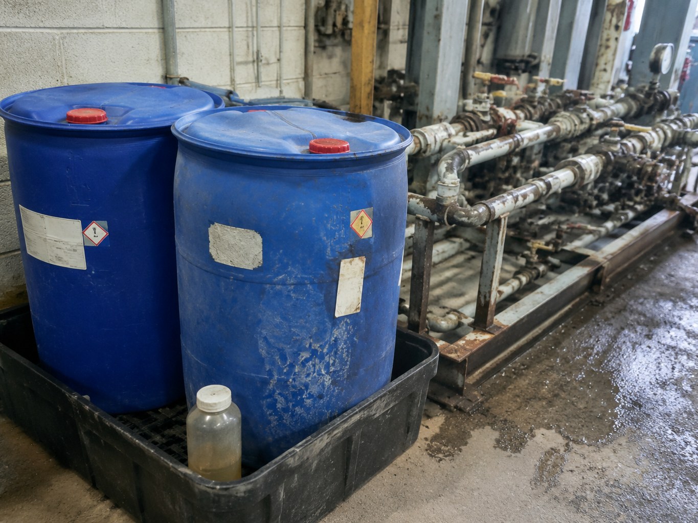 CORROSION INHIBITOR