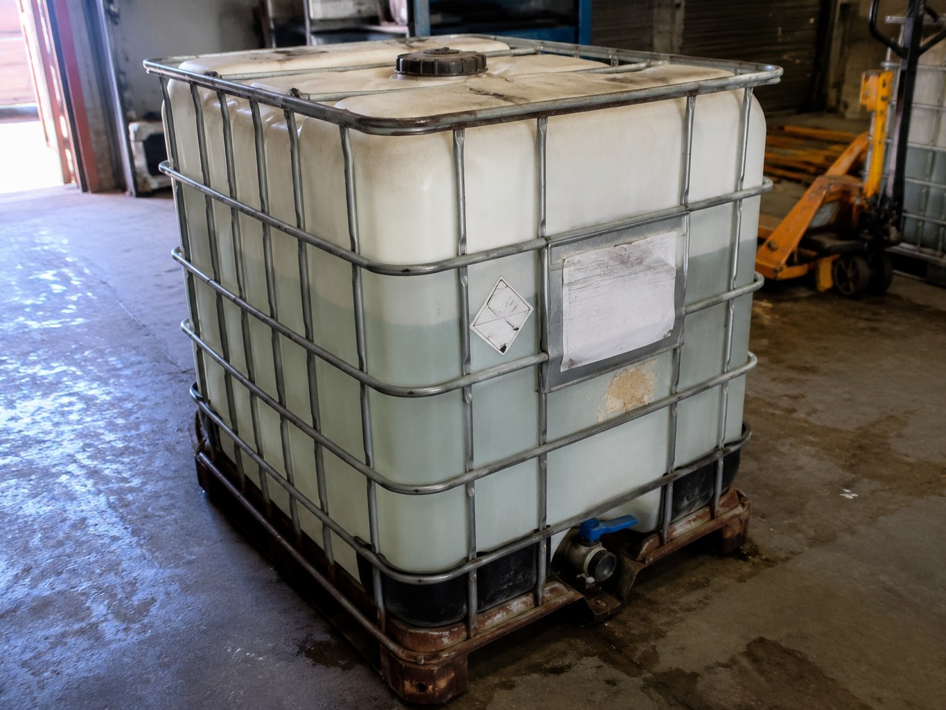 Diethylhydroxylamine