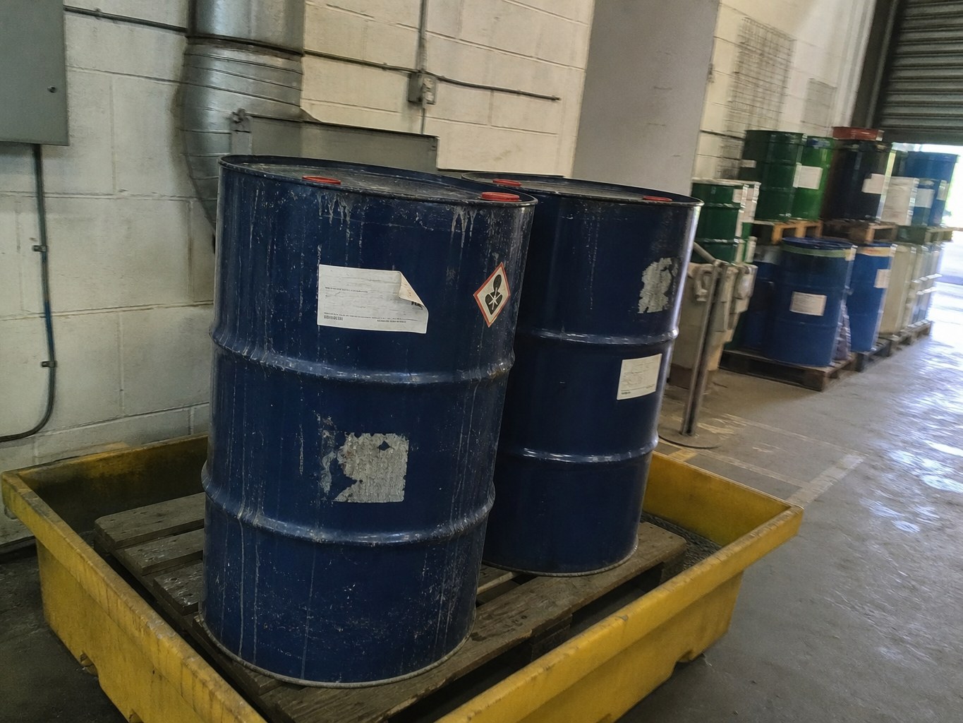 Ethylenediamine