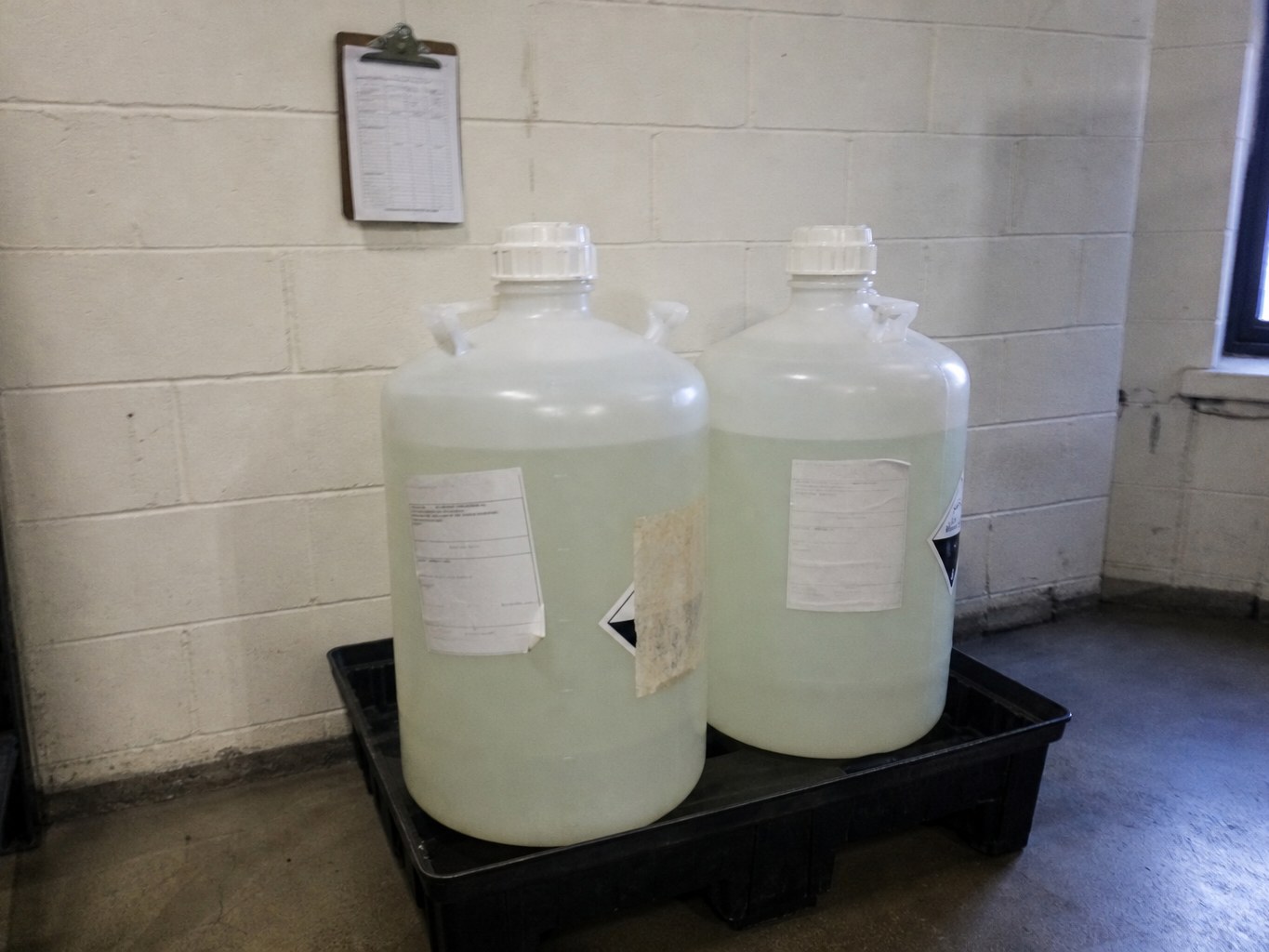 Isothiazolinone