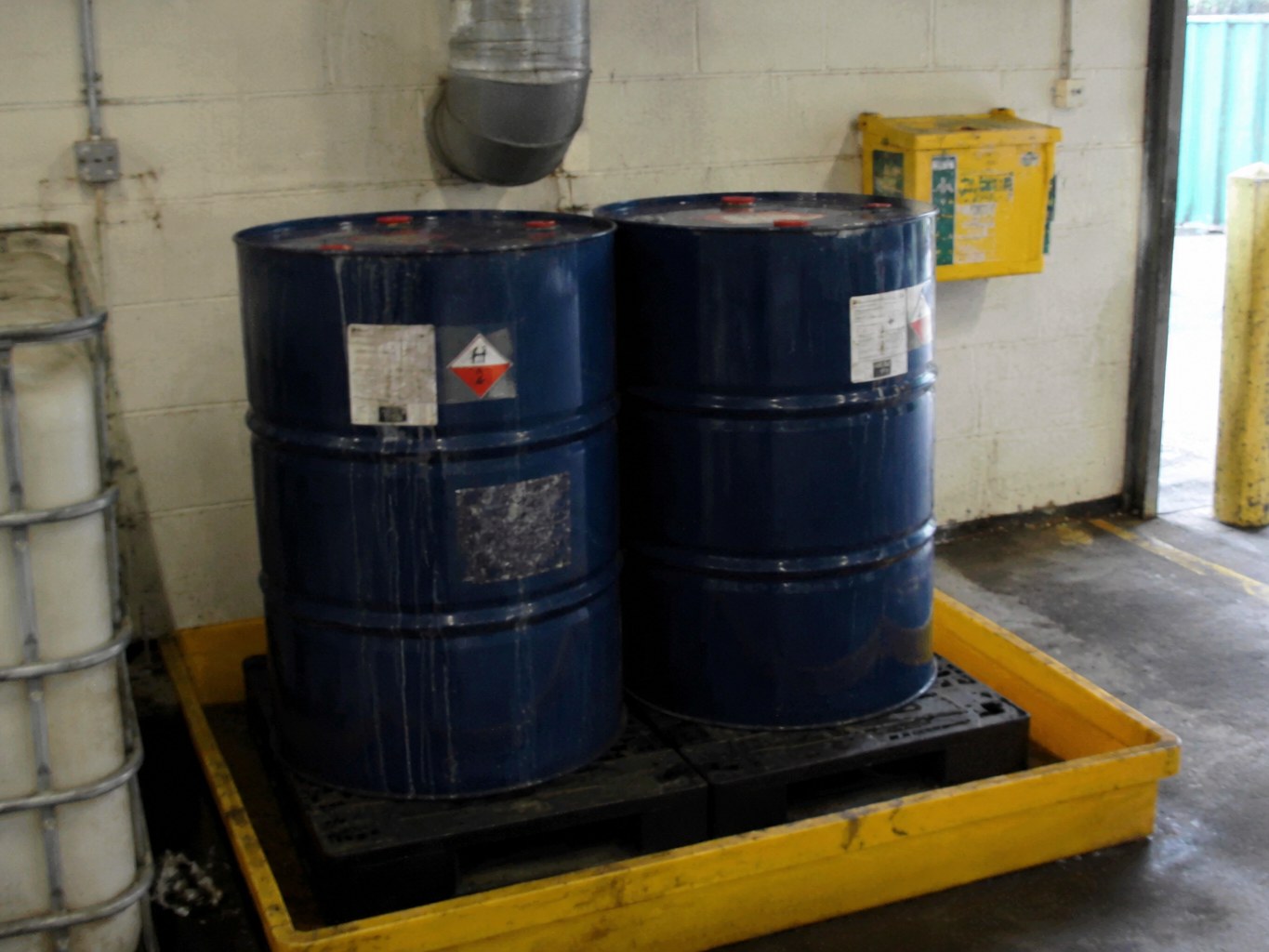 Triethylamine